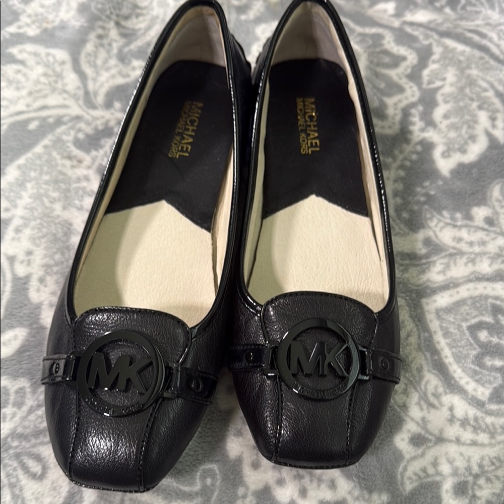 Michael Kors Black Leather Ballet Flats